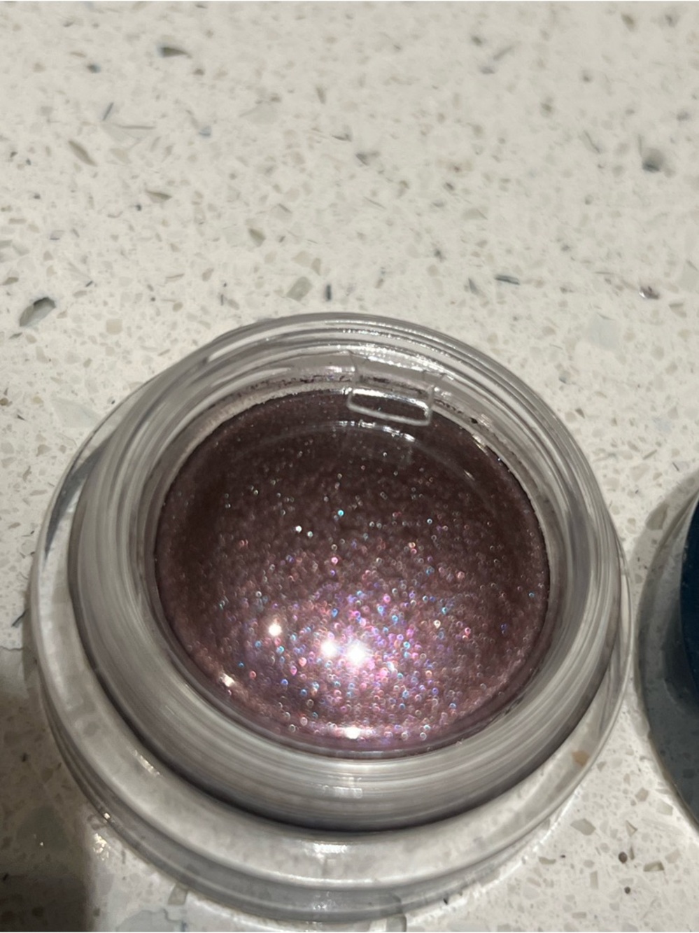 Dior purple glitter eyeshadow - Picture 3 of 3